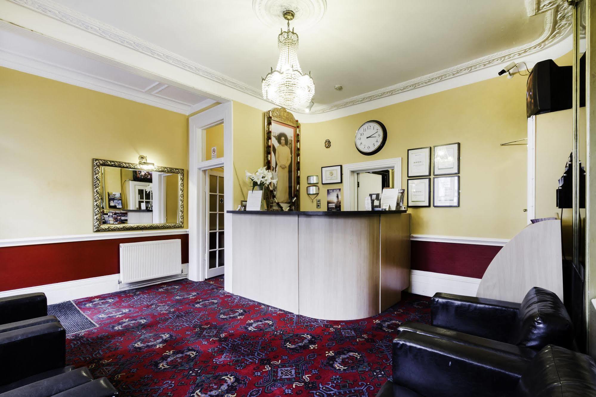 Tudor Court 3* Londres